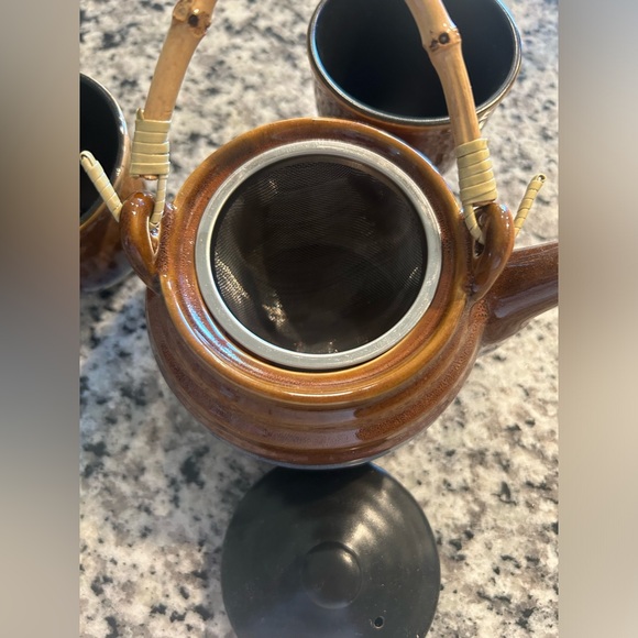 Simple Dining Tea Set - Picture 6 of 8